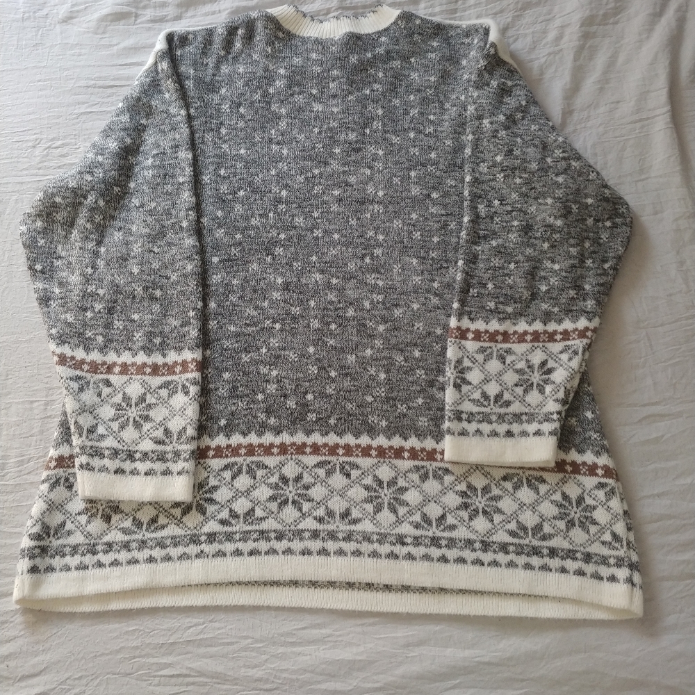 Sweater - Picture 2 of 2